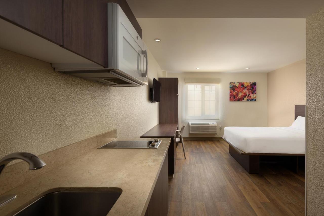 Extended Suites Saltillo Galerias Kültér fotó
